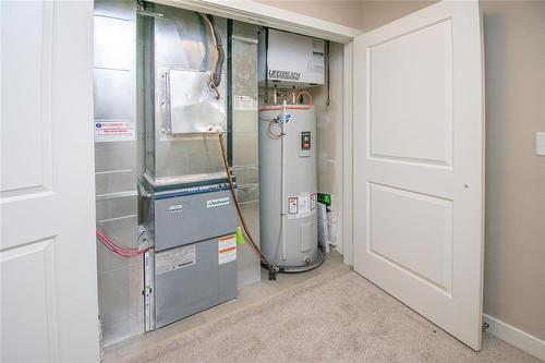 1 419 Pandora Avenue, Winnipeg, MB - Indoor Photo Showing Basement