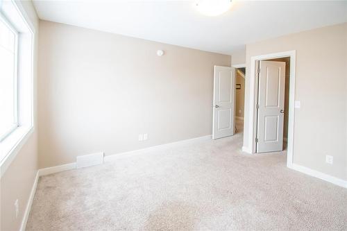 1 419 Pandora Avenue, Winnipeg, MB - Indoor Photo Showing Other Room