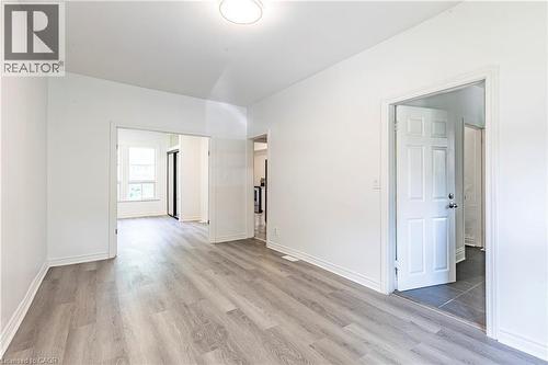 22 Myrtle Avenue, Hamilton, ON - Indoor Photo Showing Other Room