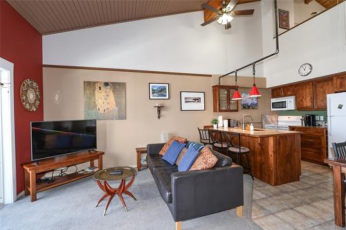 829-880 Northstar Drive, Kimberley, BC - Indoor