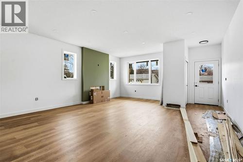 25 7Th Avenue, Lumsden, SK - Indoor