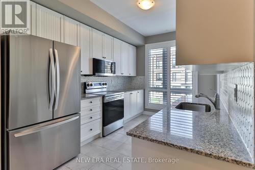 81 Stauffer Crescent, Markham, ON - Indoor Photo Showing Kitchen With Stainless Steel Kitchen
