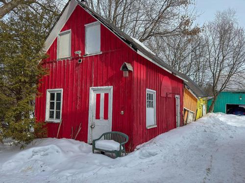Shed - 120Z Rue Principale, Grenville, QC 