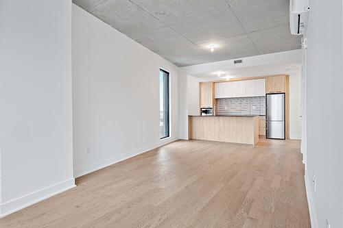 Vue d'ensemble - 819-1150 Boul. René-Lévesque E., Montréal (Ville-Marie), QC - Indoor Photo Showing Kitchen