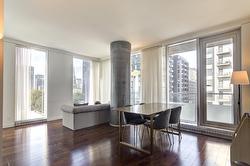 802-1450 Boul. René-Lévesque O.  Montréal (Ville-Marie), QC H3G 0E1