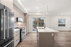 407-610 Lampson St  Esquimalt, BC V9A 0L4