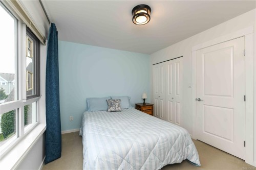 5-700 Lancaster Way, Comox, BC 