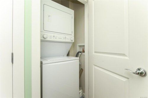 5-700 Lancaster Way, Comox, BC 