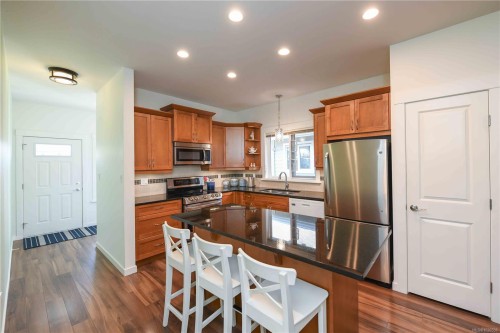 5-700 Lancaster Way, Comox, BC 