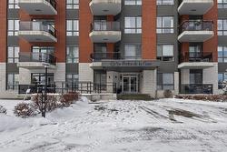 401-1 Rue Édouard-Lalonde  Vaudreuil-Dorion, QC J7V 0H7