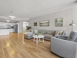 106 78 Regency Park Drive  Clayton Park, NS B3S 1T2