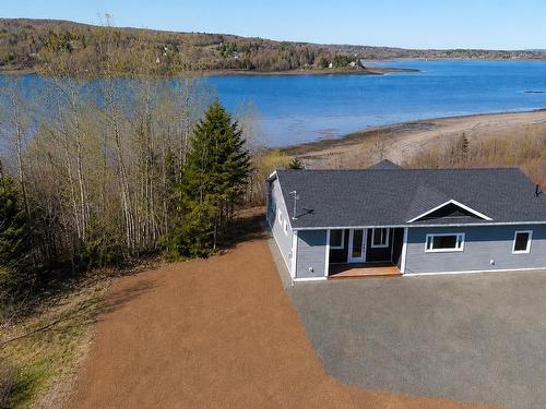 41 Colonial Arms Drive, Deep Brook, NS 