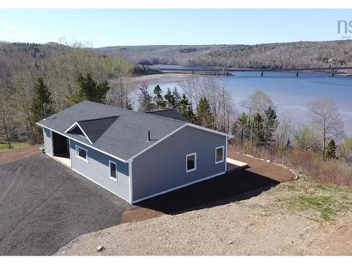 41 Colonial Arms Drive, Deep Brook, NS 