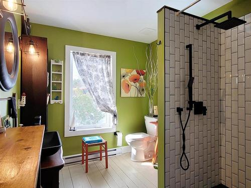 35 Mcdonald Road, White Point, NS 