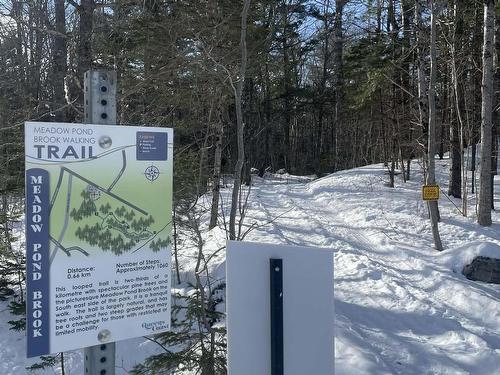 35 Mcdonald Road, White Point, NS 