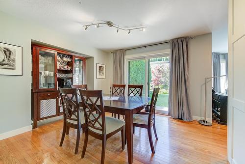 2069 Horizon Drive, West Kelowna, BC - Indoor Photo Showing Dining Room