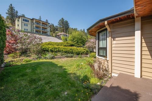 2069 Horizon Drive, West Kelowna, BC - Outdoor With Exterior