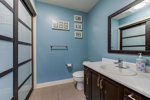 2069 Horizon Drive, West Kelowna, BC - Indoor Photo Showing Bathroom