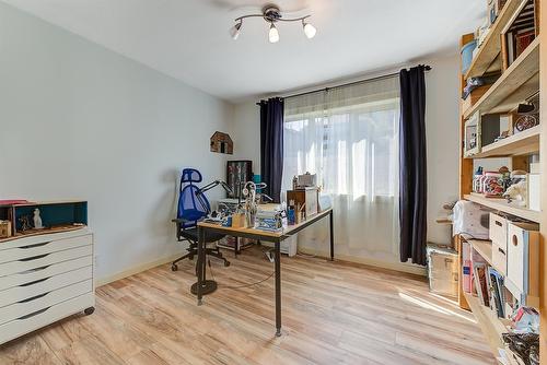 2069 Horizon Drive, West Kelowna, BC - Indoor Photo Showing Office