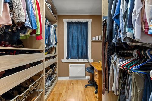 Penderie (Walk-in) - 1357Z  - 1361Z Ch. St-Louis, Saint-Lazare, QC 