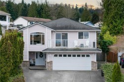 5367 Catalina Dr  Nanaimo, BC V9V 1G8