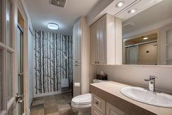 Ensuite bathroom - 