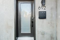 692 79e Avenue  Laval (Chomedey), QC H7V 3H9