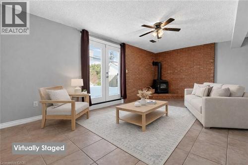 209 Ravenbury Drive, Hamilton, ON - Indoor Photo Showing Other Room