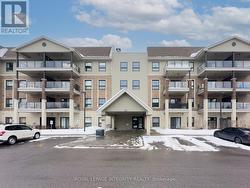412 - 120 PRESTIGE CIRCLE  Ottawa, ON K4A 1B4
