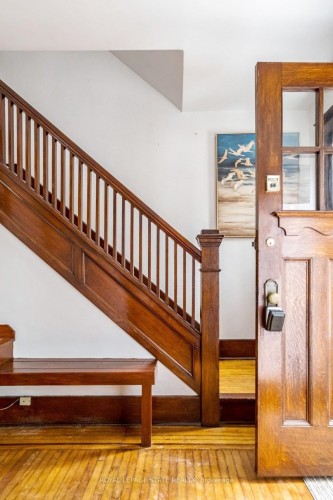 131 Barclay Street, Hamilton, ON - Indoor Photo Showing Other Room