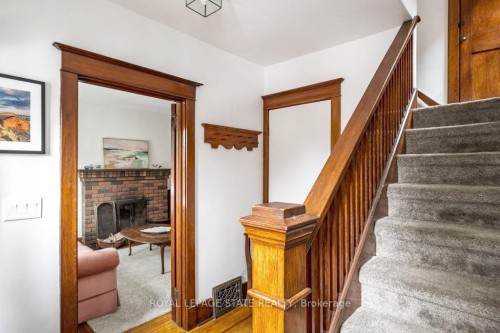 131 Barclay Street, Hamilton, ON - Indoor Photo Showing Other Room