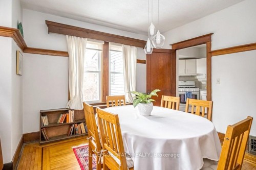 131 Barclay Street, Hamilton, ON - Indoor Photo Showing Dining Room
