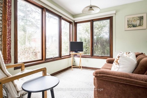 131 Barclay Street, Hamilton, ON - Indoor