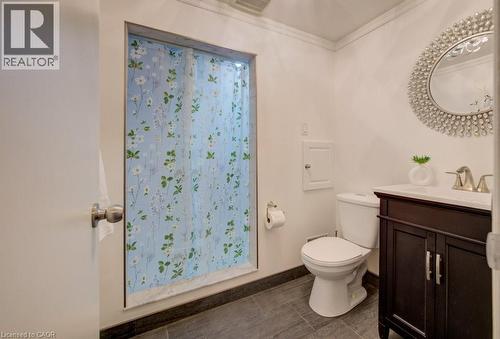 27 Erinbrook Drive, Kitchener, ON - Indoor Photo Showing Bathroom
