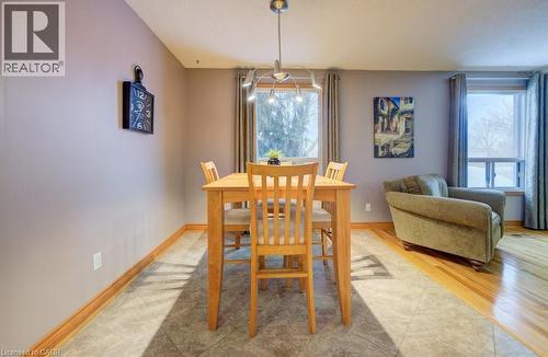 27 Erinbrook Drive, Kitchener, ON - Indoor Photo Showing Dining Room