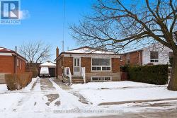 178 ELLENDALE DRIVE  Toronto, ON M1P 1P4