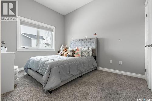 602 Kloppenburg Terrace, Saskatoon, SK - Indoor Photo Showing Bedroom