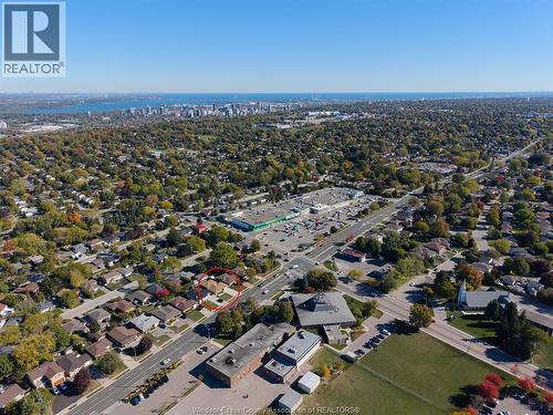 662 Mohawk Road West, Hamilton, ON 