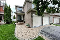 45 RIALTO WAY  Ottawa, ON K1T 4B1