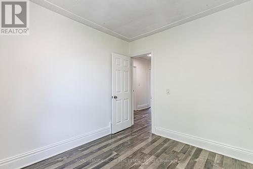 22 Myrtle Avenue, Hamilton, ON - Indoor Photo Showing Other Room