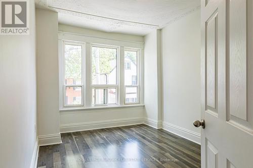 22 Myrtle Avenue, Hamilton, ON - Indoor Photo Showing Other Room