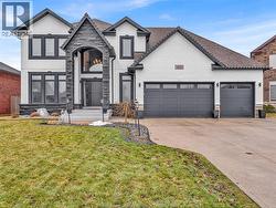 425 PINEHURST  Lakeshore, ON N8L 0X4