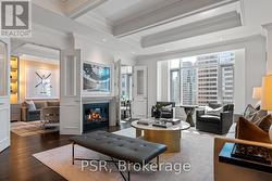 3605 - 311 BAY STREET  Toronto, ON M5H 4G5