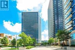 PH07 - 33 SINGER COURT  Toronto, ON M2K 0B4