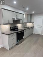 10 BERMONDSEY WAY  Brampton, ON L6Y 0E4