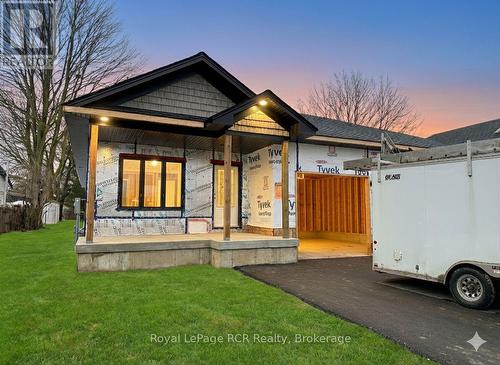 86 GRIFFITH STREET  Brockton, ON N0G 2V0