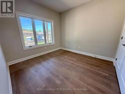 Bedroom 2 - 