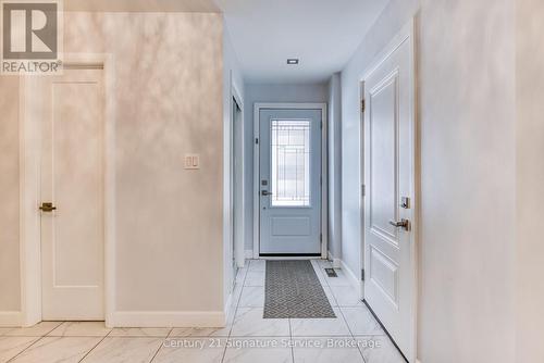 7282 Bendigo Circle, Mississauga, ON - Indoor Photo Showing Other Room
