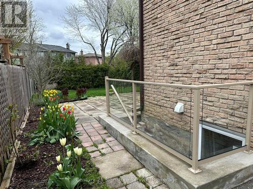 7282 Bendigo Circle, Mississauga, ON - Outdoor