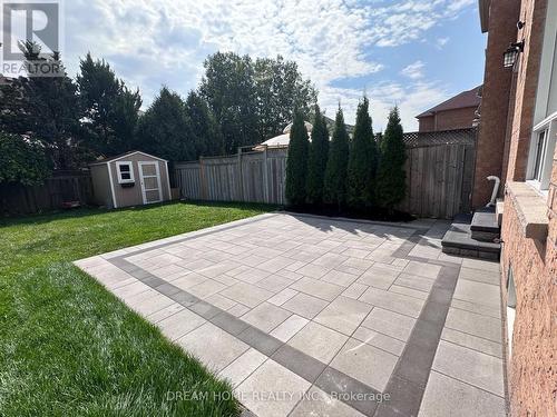 Private yard with stone patio - 3746 Windhaven Drive, Mississauga, ON - Outdoor